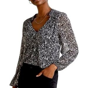 Evereve Shay Smock Neck Floral Blouse Top.